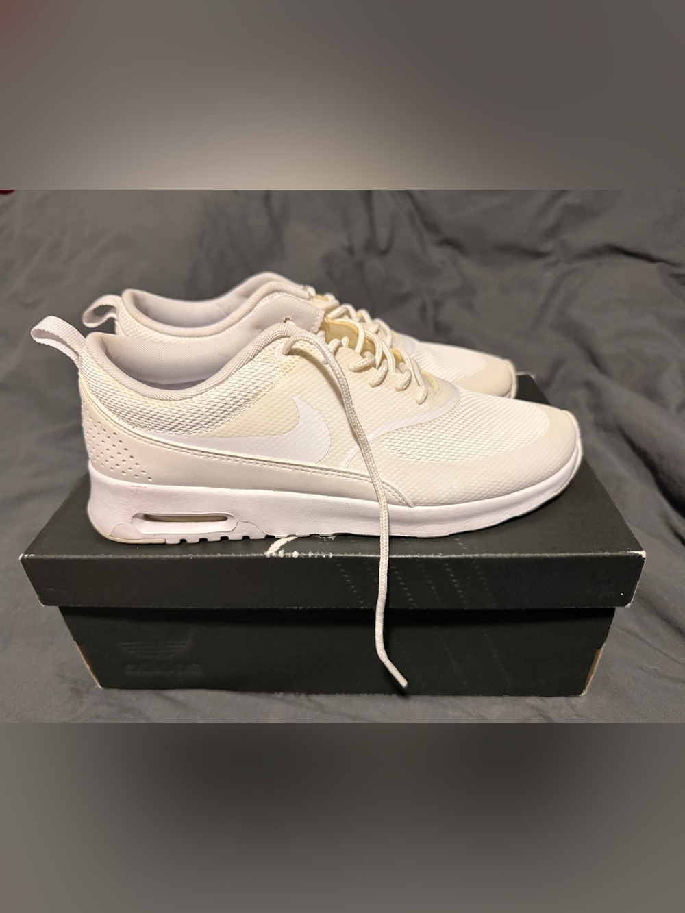 Nike Women’s Beige Cream Low-Top Sneakers